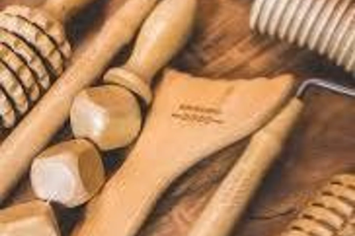 MASAŻE - Masaż klasyczny (1g)